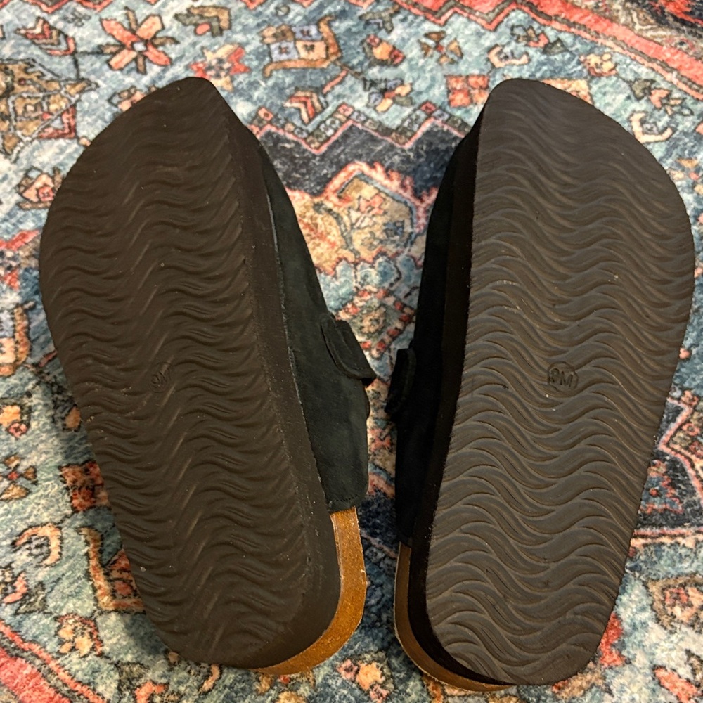 Cushionaire Granola 2 Suede Platform Clog Size 9 - Picture 8 of 11